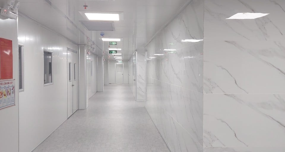 PHÒNG THÍ NGHIỆM HI-TECH Ở HỒ CHÍ MINH